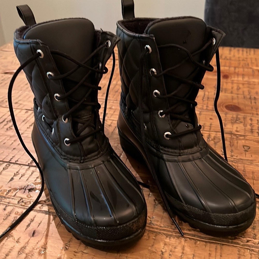 Women’s Sperry Duck Boots